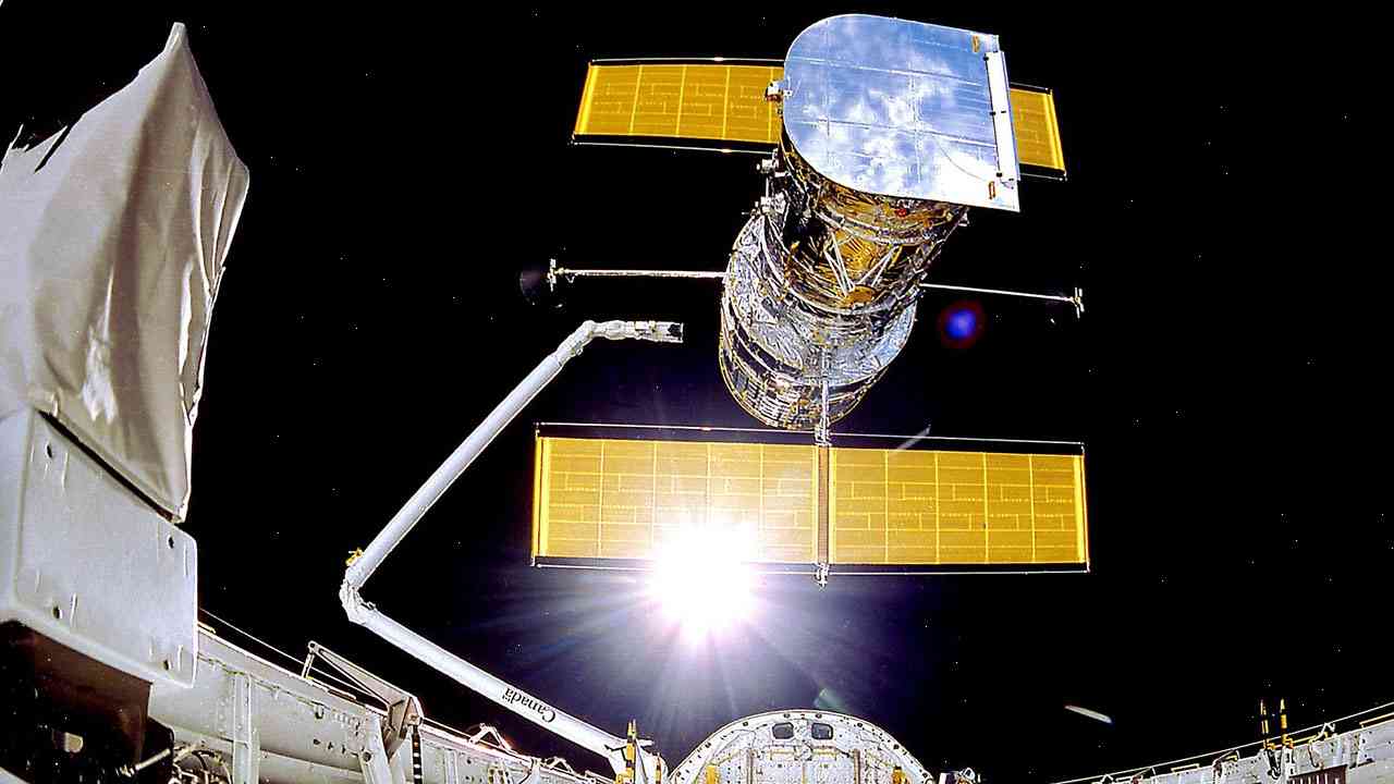 Hubble space telescope's EMU reboot fails to restore functionality
